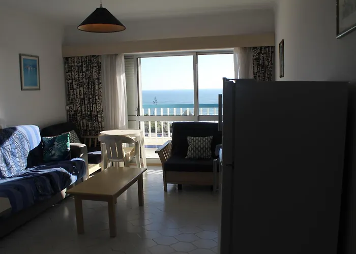 Appartement First Line Sea View