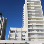 First Line Sea View דירה