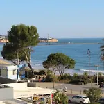 First Line Sea View דירה פורטימאו