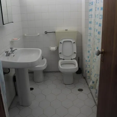 First Line Sea View Appartement *