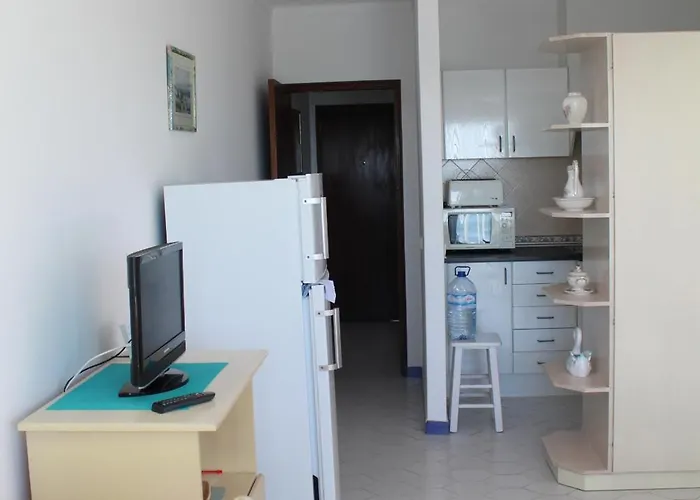 First Line Sea View * 포티마오