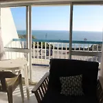 Апартаменти First Line Sea View Портіман